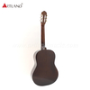 Chitarra classica con fondo e fasce in tiglio (CG851)
