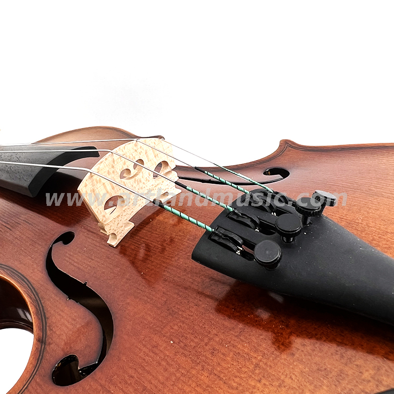 Violino moderato dalla bella fiamma con vernice a mano e lavorazione avanzata (MV150H)